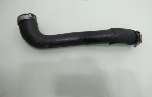 Peugeot 5008 Intercooler hose/pipe