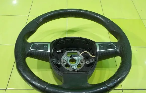 Audi A3 S3 A3 Sportback 8P Steering wheel 306312299032AA WP223