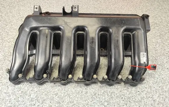 BMW 3 E90 E91 Intake manifold 7790700