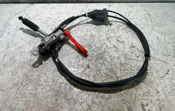 Dodge Challenger Gear shift cable linkage