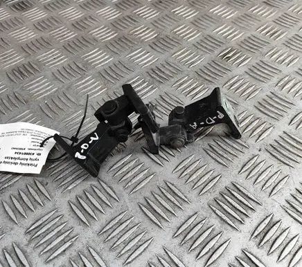 Volkswagen Golf VII Front door hinges set 8K0831402G