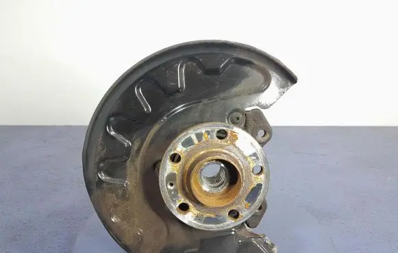 Skoda Fabia Mk3 (NJ) Front wheel hub spindle knuckle 