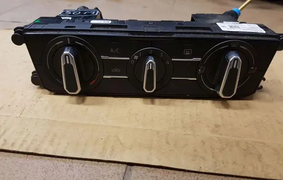 Volkswagen T-Cross Climate control unit 2G1820045K