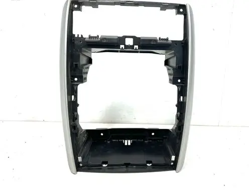 Mercedes-Benz A W169 Radio/GPS head unit trim 