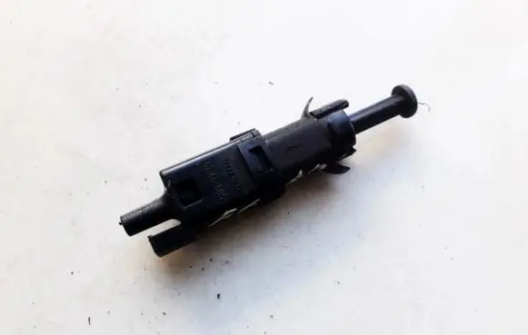 Volvo S40, V40 Brake pedal sensor switch 9146505