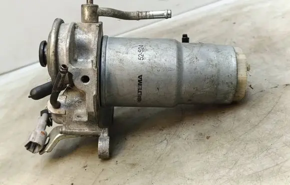Toyota Avensis T270 Fuel filter 233000R090 306750 12L23R
