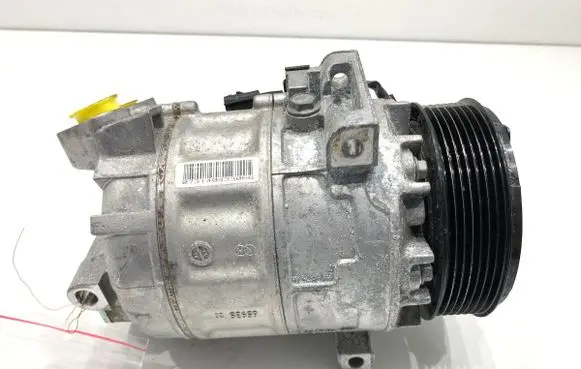 Renault Trafic III (X82) Air conditioning (A/C) compressor (pump) 926000373R