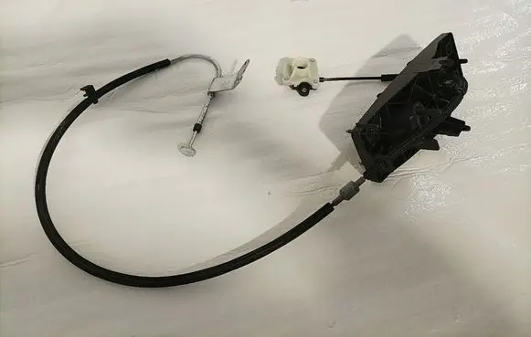 Audi A4 S4 B9 8W Gear shift cable linkage 8W0713052AB