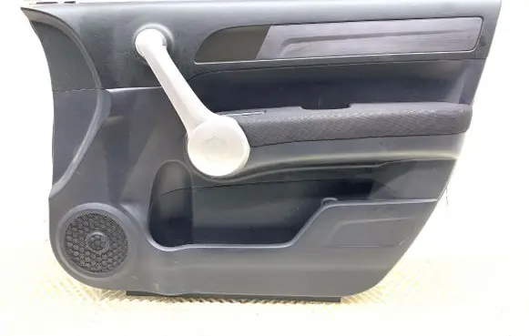 Honda CR-V Front door card panel trim