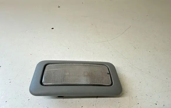 Opel Vivaro Rear seat light 08896851 8200425660