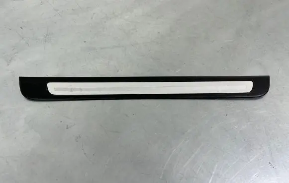 Audi A7 S7 4G Front sill trim cover 4G8853374 4G8853374A 4G8853374B