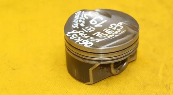 Seat Leon (5F) Piston 82L170