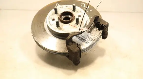 Hyundai i20 (GB IB) Front wheel hub spindle knuckle