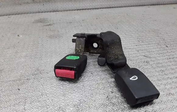 Renault Laguna II Rear seatbelt buckle A660893