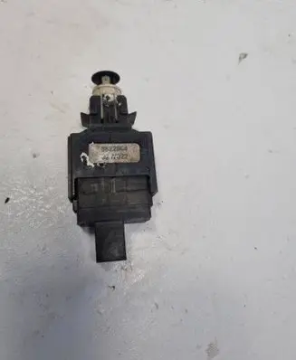Volvo S60 Brake pedal sensor switch 8622064