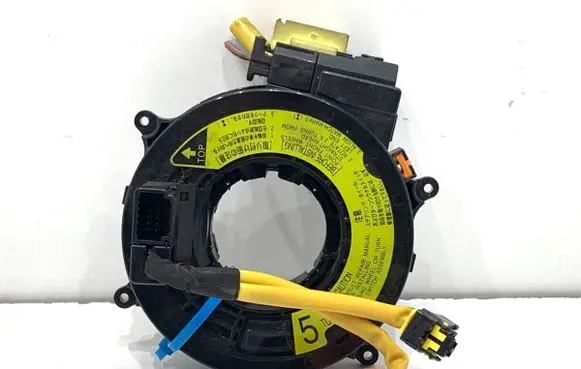 Toyota Land Cruiser (FJ75) Airbag squib ring wiring 