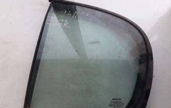 Nissan Almera N16 Rear vent window glass 
