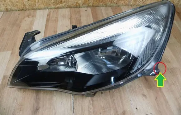Opel Astra J Headlight/headlamp 13371595 1EG010011 1EG01001161