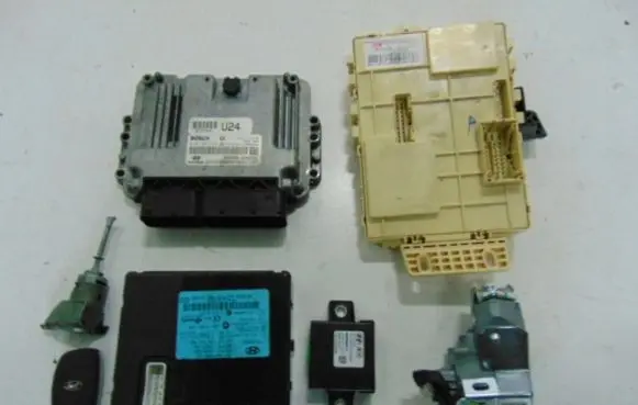Hyundai i40 Engine control unit/module ECU 39120-2A221