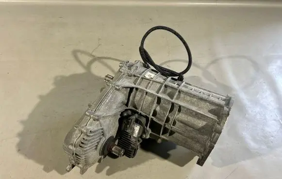 Porsche Cayenne (92A) Gearbox transfer box case 0C2927755AA 958341042BX 958341042B