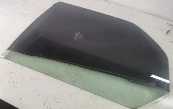Renault Scenic I Rear door window glass