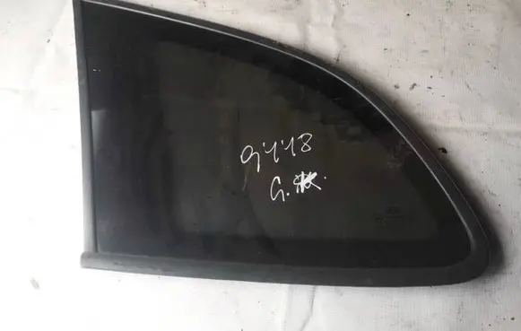 Hyundai Santa Fe Rear side window as3