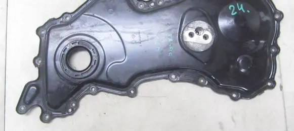 Renault Trafic III (X82) Timing chain cover 135027147R