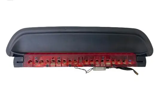 BMW 3 E90 E91 Third/center stoplight 6946614