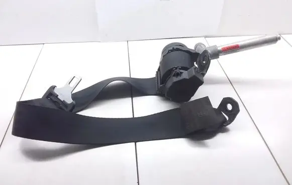 Volvo V50 Rear seatbelt 30661796 6029327L0