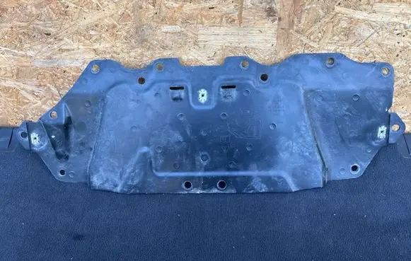 Audi e-tron Rear bumper underbody cover/under tray 4KE915223A 4KE915255A TL091