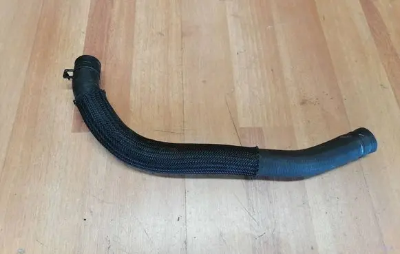 Chrysler PT Cruiser Power steering hose/pipe/line 05272868AA
