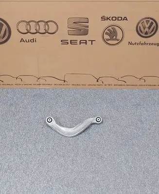 Rear control arm