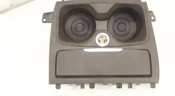 BMW 2 F22 F23 Cup holder front 9207320 5116 162083