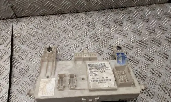 Ford Focus C-MAX Fuse module 3m5t14014