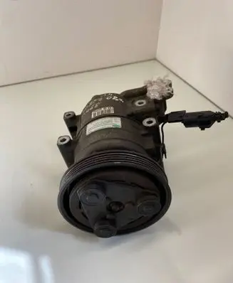 Hyundai Getz Air conditioning (A/C) compressor (pump) F500 KP1CA06