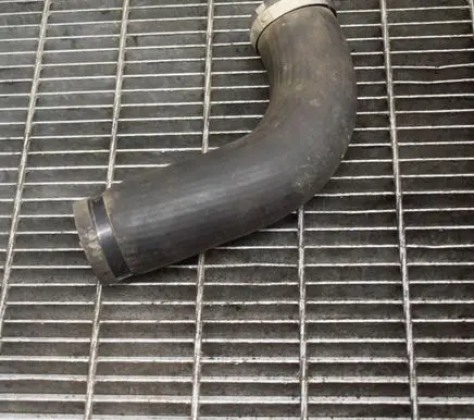 Ford Transit Custom Intercooler hose/pipe
