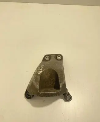 Audi A6 S6 C6 4F Gearbox mounting bracket 4F0399114B