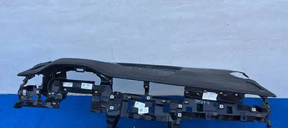Audi Q8 Dashboard 4M8857033