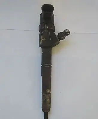 Opel Zafira B Fuel injector 0445110159