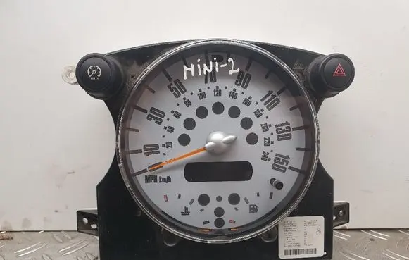 Mini One - Cooper R50 - 53 Speedometer (instrument cluster) 6932506 62116932506