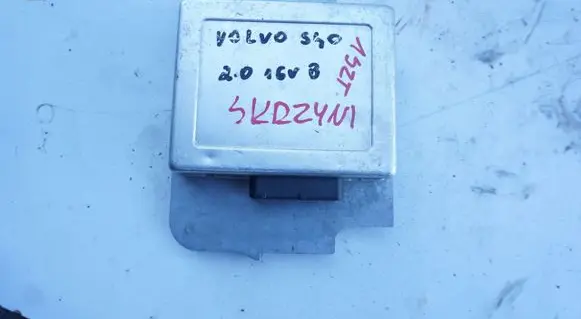 Volvo V70 Transfer box differential control unit 30630580