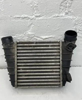 Skoda Fabia Mk2 (5J) Intercooler radiator 6Q0145804G