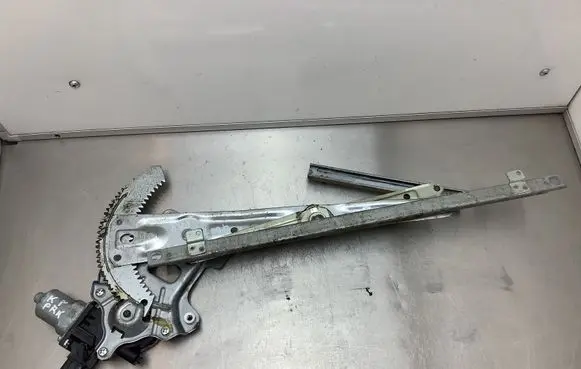 Peugeot 4007 Front door window regulator with motor PETGF45