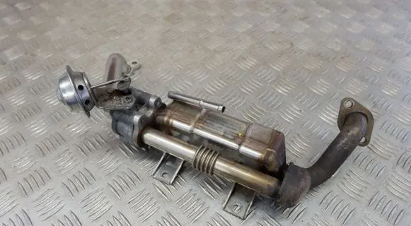 EGR valve cooler