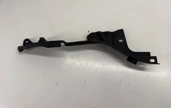 BMW 2 F44 Other engine bay part 7450921 51127450921