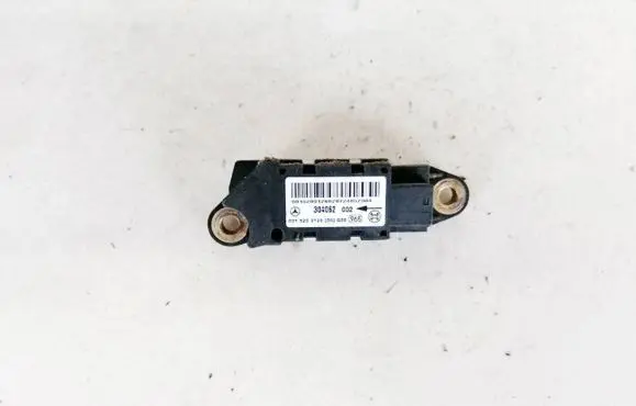 Mercedes-Benz C W203 Airbag deployment crash/impact sensor 0018209126 304062