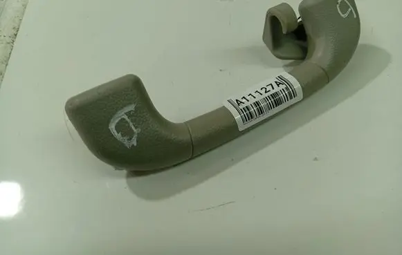 Chevrolet Captiva Rear interior roof grab handle 