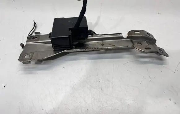 Volkswagen Sharan Trunk lid opening control unit 7M0957084B