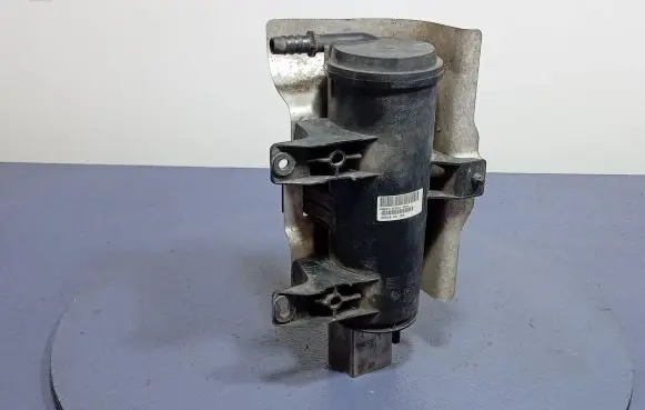 Active carbon filter fuel vapour canister