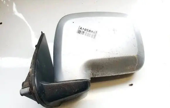 Nissan Terrano Front door electric wing mirror E9010050